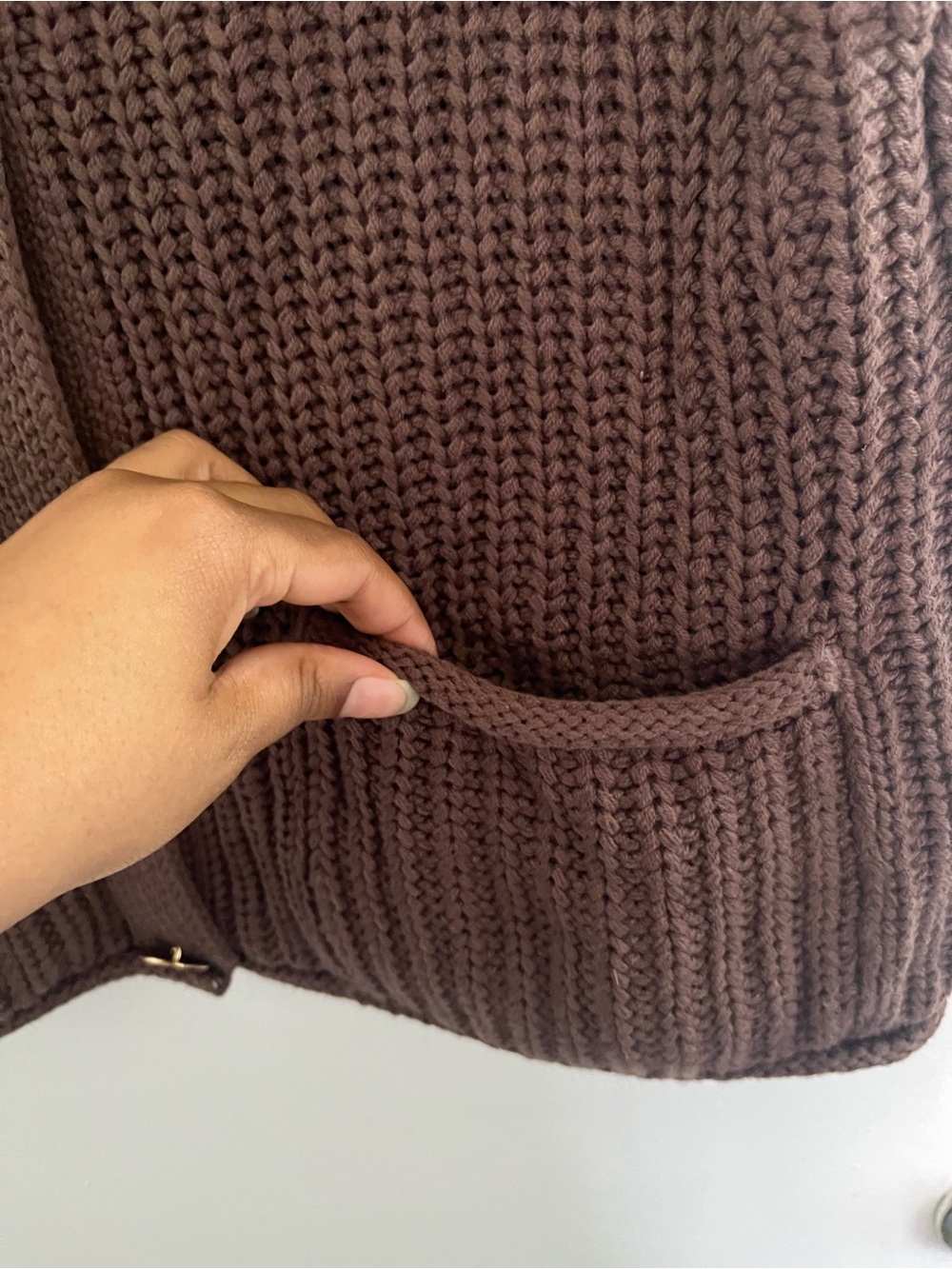 Gold-Button Brown Knit Sleeveless Cardigan Vest - Picture 3 of 5